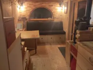 Tiny house salon